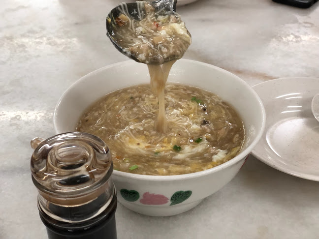 Comentarii opinii despre Gou Lou Hong Kee Chao Sar Hor Fun & Noodles