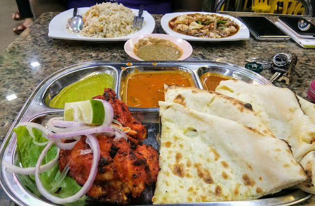 Comentarii opinii despre Restoran Osman (Nusa Bestari)