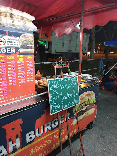 Opinii despre RADIAH BURGER în Melaka - Gastronomi dan perhotelan