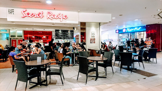 Opinii despre Pizza Hut Restaurant Berjaya Times Square în Kuala Lumpur - Gastronomi dan perhotelan