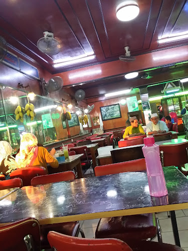 Restoran Yusri Tomyam