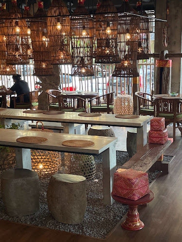 Comentarii opinii despre Hometown Hainan Coffee PUCHONG