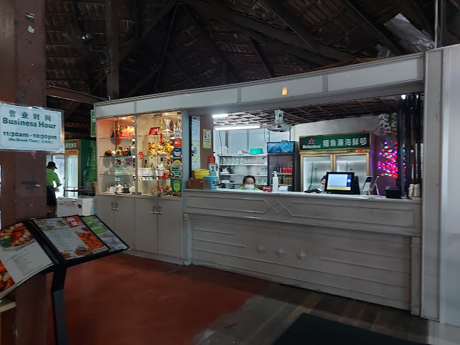 Comentarii opinii despre Crocodile Farm Seafood Village Restaurant • Pork Free