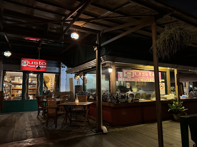Gusto Food & Wine Cucina Italiana