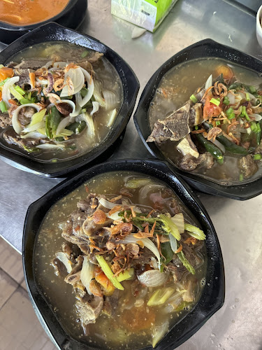 Comentarii opinii despre TIARA KITCHEN