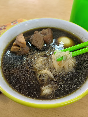 Opinii despre Kedai Kopi Yisen în Sibu - Gastronomi dan perhotelan