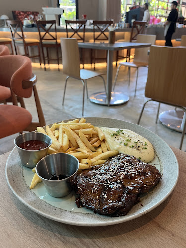 Opinii despre JWC, The Factory 30 în Johor Bahru - Gastronomi dan perhotelan