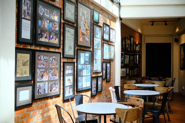 Caffe Diem - Gastronomi dan perhotelan