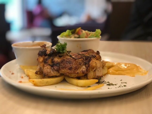 Opinii despre Maker’s Cafe AOR în Alor Setar - Gastronomi dan perhotelan