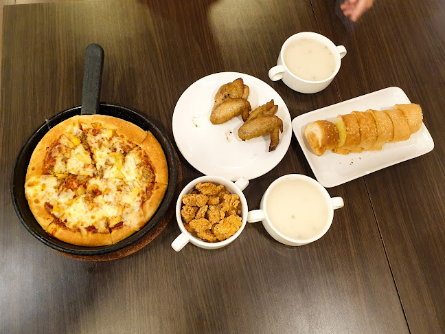 Opinii despre Pizza Hut în Miri - Gastronomi dan perhotelan