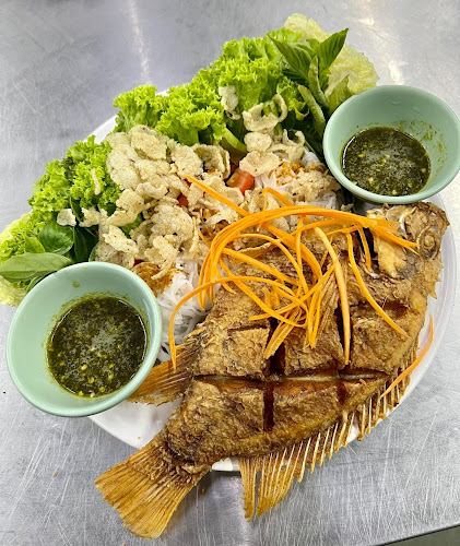 Su Tomyam Restaurant