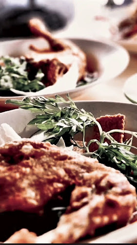 Ayam Penyet Mak Maya (warung mak ipah) - Kuala Lumpur