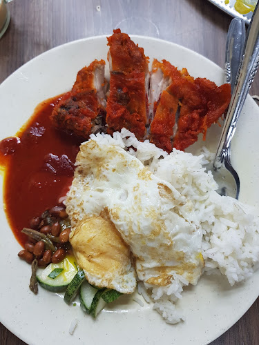 Al-Baik Di Bistro Restaurant - Gastronomi dan perhotelan