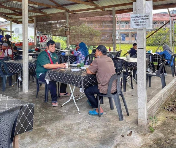 Opinii despre Mee Kari Kantin Telekom în Kuantan - Gastronomi dan perhotelan