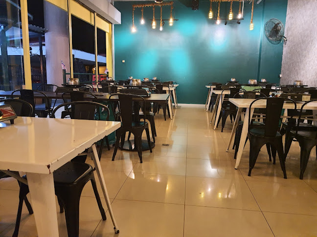 Comentarii opinii despre D'Kayangan Steamboat BBQ Buffet