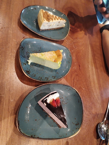 Comentarii opinii despre One Serambi Cafe