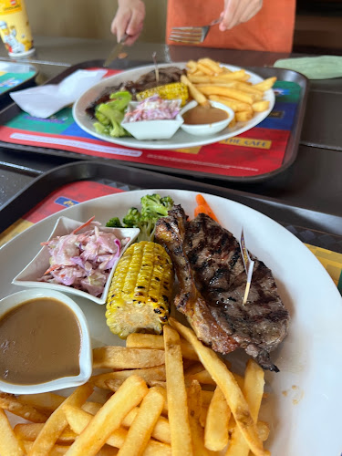 Opinii despre King's Grill în Iskandar Puteri - Gastronomi dan perhotelan