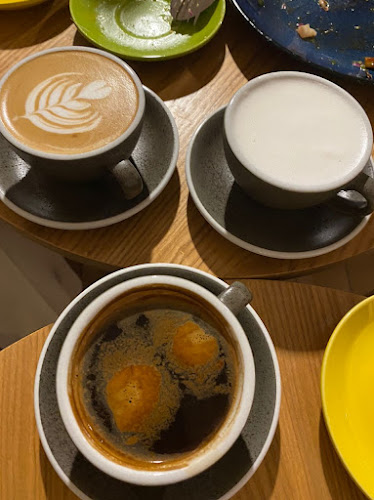 The Moment Cafe 瞬 · 咖啡館 - Kota Kinabalu