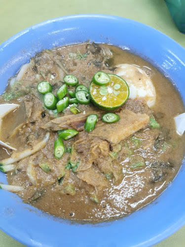 Kompleks Makanan Medan Renong Padang Kota Lama, 3, Padang Kota Lama, Jalan Tun Syed Sheh Barakbah, 10200 George Town, Penang
