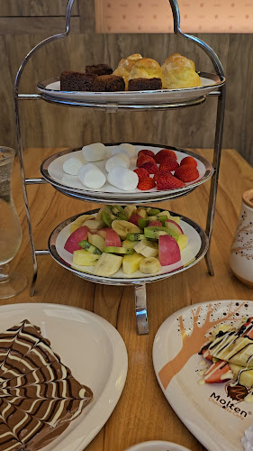 Molten Chocolate Cafe Dataran Pahlawan - Gastronomi dan perhotelan