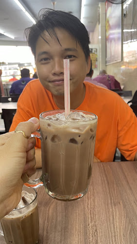 Al-Baik Di Bistro Restaurant - Gastronomi dan perhotelan