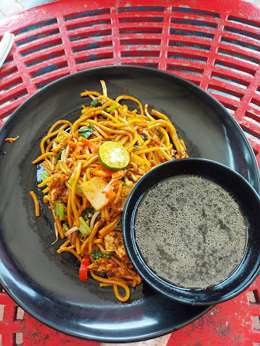 Opinii despre The Meeting Point în Kuching - Gastronomi dan perhotelan