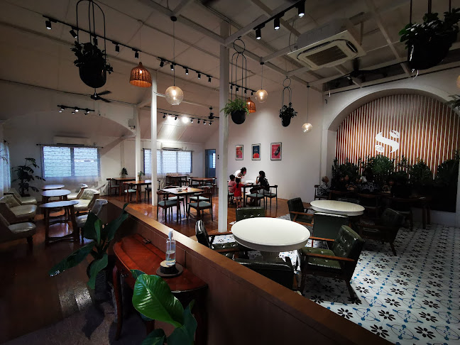 Seed Wholesome Dining