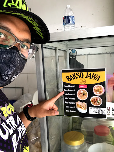 FAMOUS BAZAAR - Gastronomi dan perhotelan