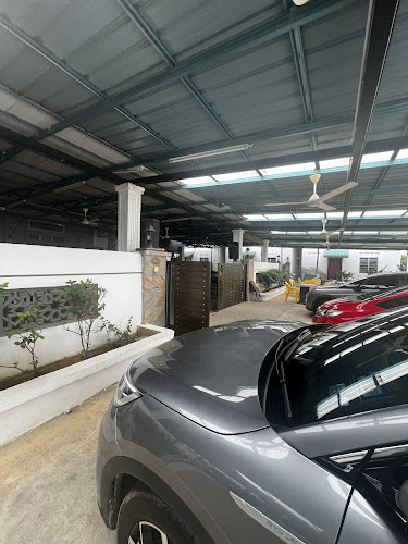 Opinii despre Warung Aneka Bakso în Pasir Puteh - Gastronomi dan perhotelan