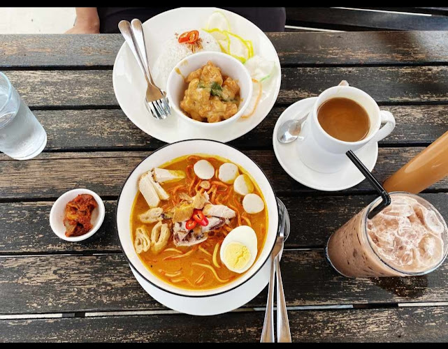 BUWA Cafe - Kuala Dungun