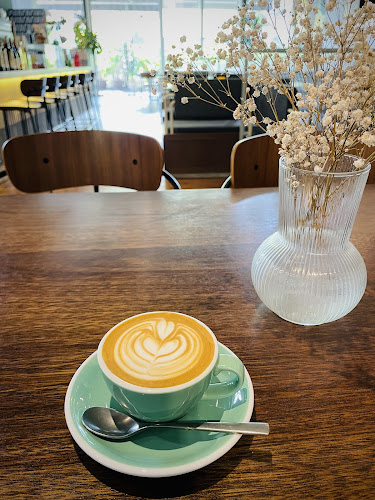 5a, Jalan 17/1, Seksyen 17, 46400 Petaling Jaya, Selangor