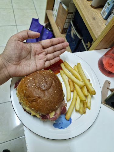 5ive6ixBurger - Gastronomi dan perhotelan