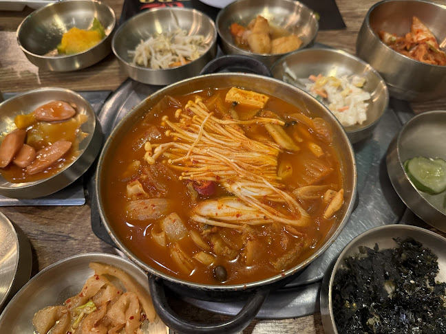 Opinii despre Sisters BBQ Korean Family Restaurant în Johor Bahru - Gastronomi dan perhotelan