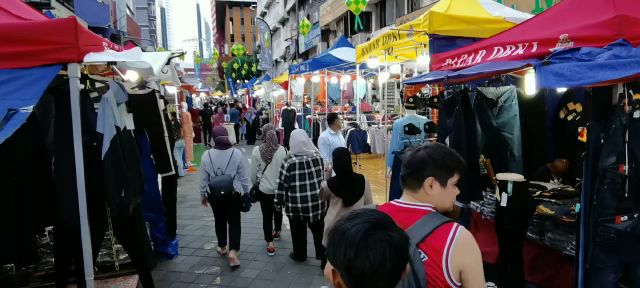 Opinii despre Pasar Malam Kuala Lumpur în Kuala Lumpur - Gastronomi dan perhotelan