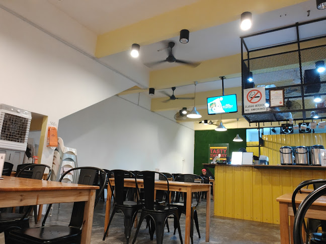 Tasty Theory Cafe - Gastronomi dan perhotelan