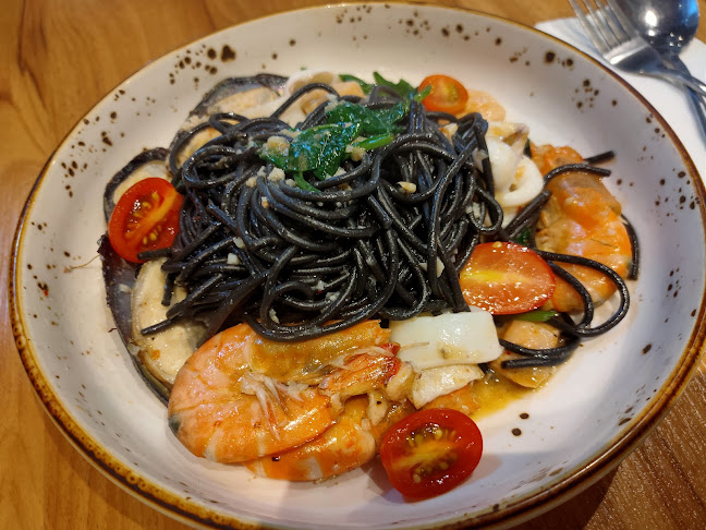 Comentarii opinii despre One Serambi Cafe