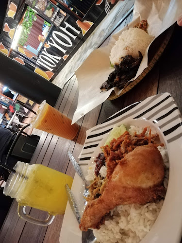 Lepak Luu Food Court - Kuantan