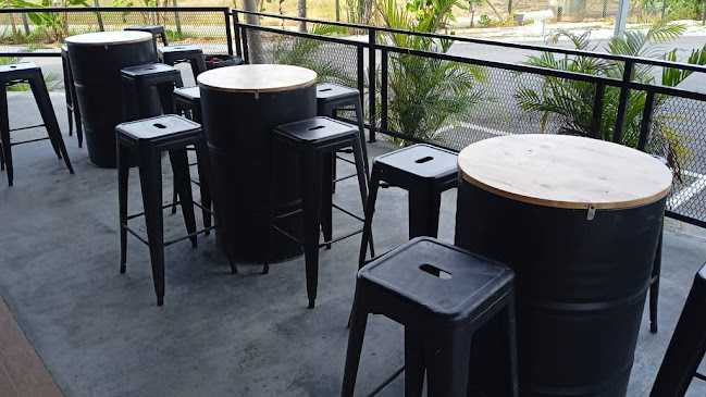 Wheels Restaurant & Bar Port Dickson