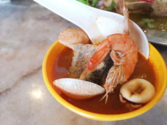 Opinii despre Doll Seafood Tomyam în Seremban - Gastronomi dan perhotelan