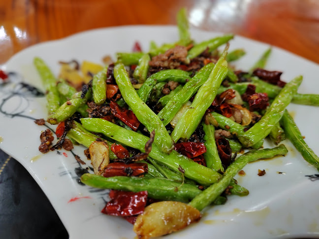 AST restaurant - Gastronomi dan perhotelan