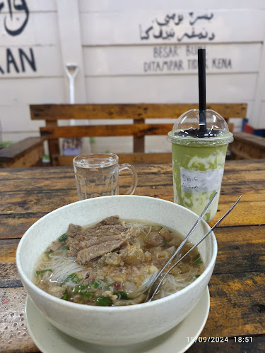 Comentarii opinii despre WARISAN WANJAH