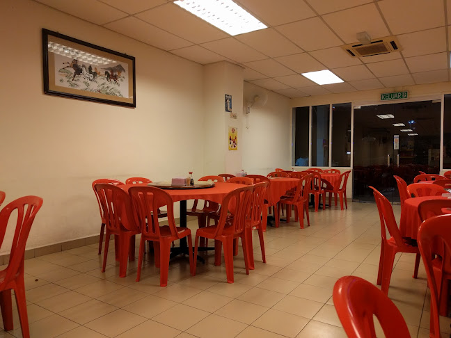 Hen Seafood Restaurant • Non Halal - Kuala Lumpur