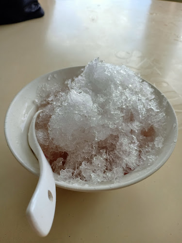 Opinii despre Pusat Makanan Dan Rekreasi Padang Song Kheng Hai în Kuching - Gastronomi dan perhotelan