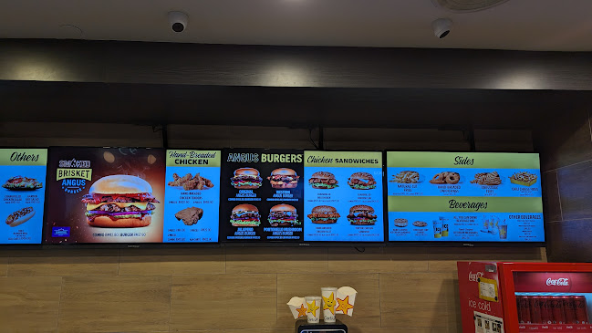 Carl's Jr. - Gastronomi dan perhotelan