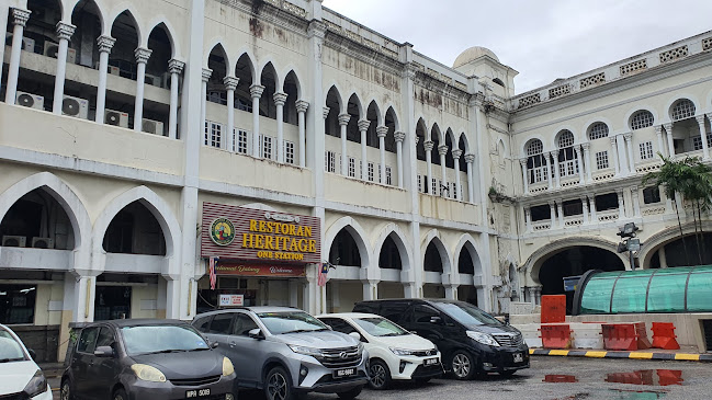 Heritage One Station Restaurant - Gastronomi dan perhotelan
