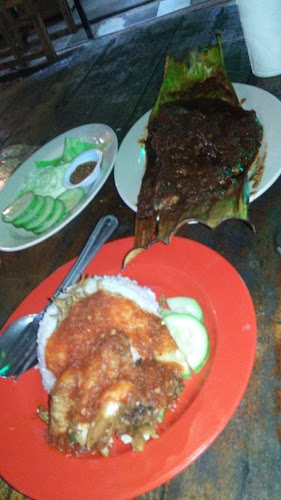 Opinii despre Cengkerik Cafe în Kuala Kangsar - Gastronomi dan perhotelan
