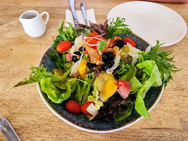 Comentarii opinii despre Meat Feds by Chef Yenni Law