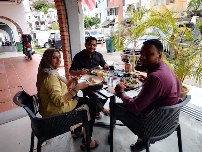 Comentarii opinii despre Food Merchant Cafe & Retail