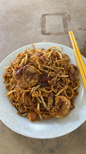 Opinii despre Pusat Makanan Lye Lye în George Town - Gastronomi dan perhotelan