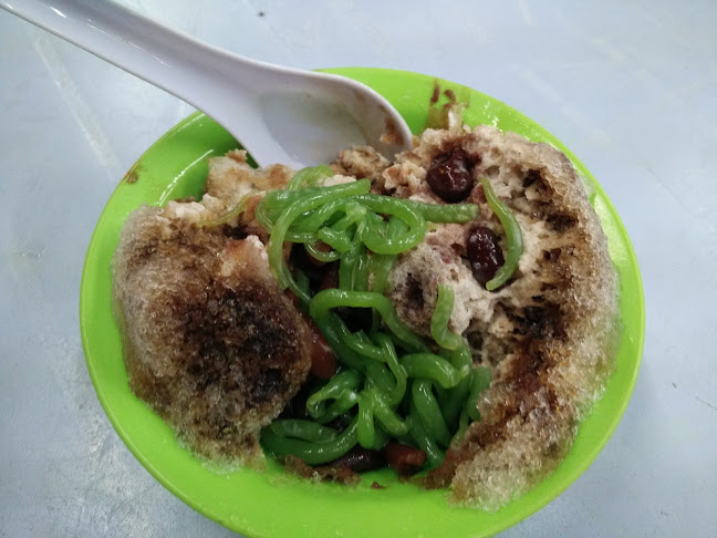 Jelutong Food Court - George Town